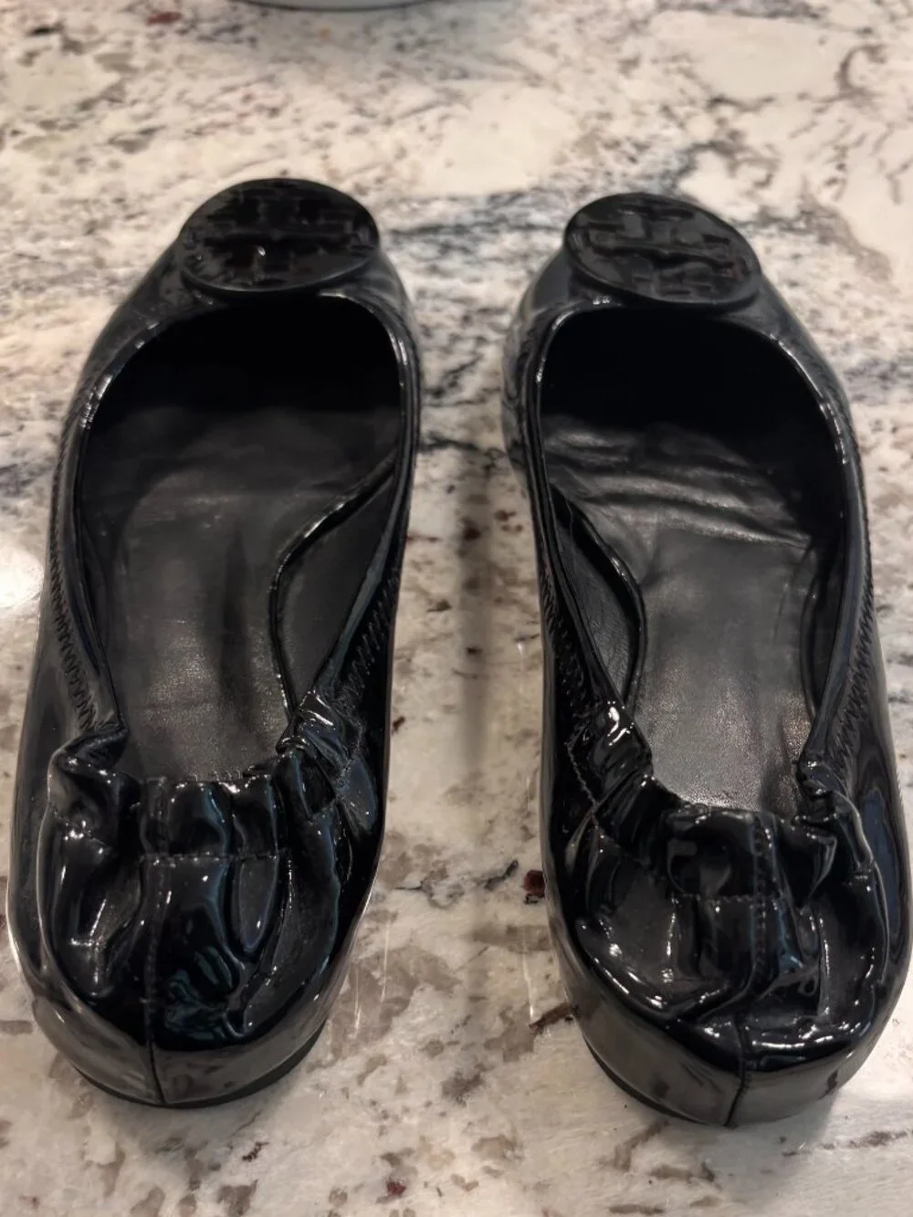 Tory Burch Minnie Flat - Black Patent - Women's Size 7